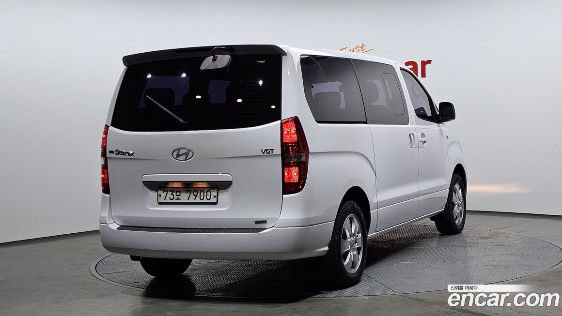 Hyundai Starex 2015