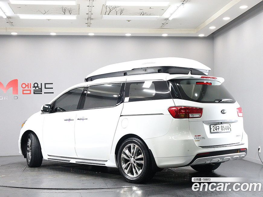 Kia Canival 2017
