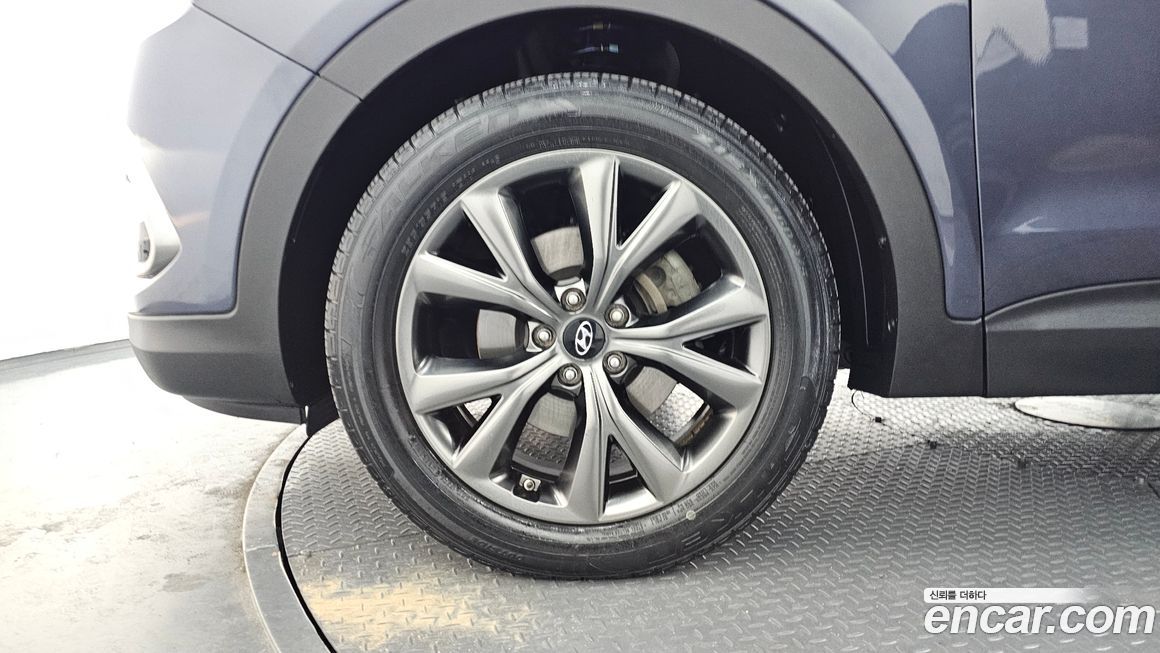 Hyundai Santafe 2016