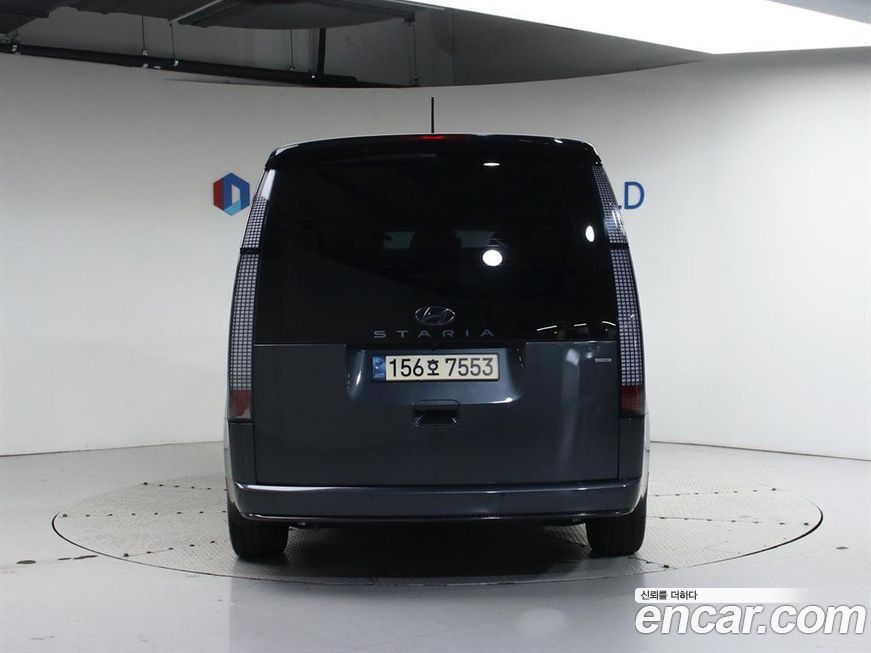 Hyundai Staria 2022