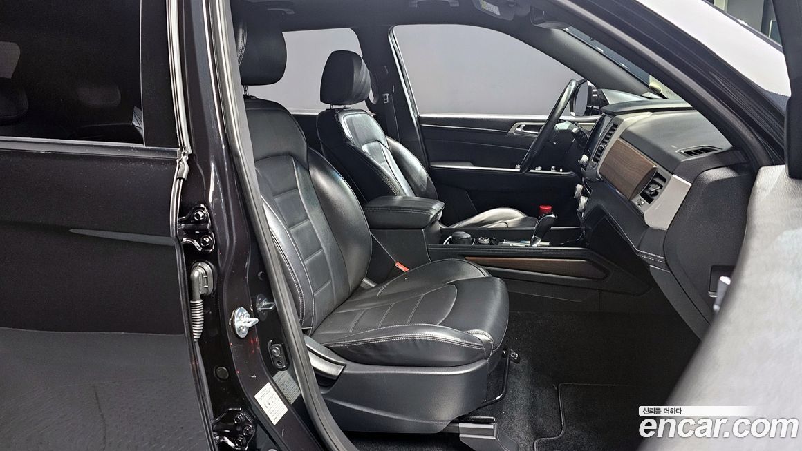 KG_Mobility_Ssangyong Rexton 2018