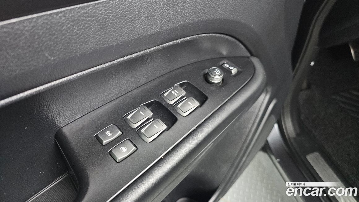 KG_Mobility_Ssangyong Rexton 2020