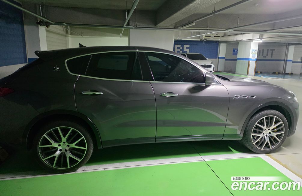 Maserati Levante 2017