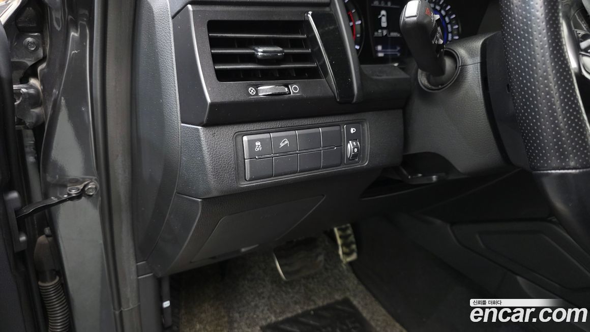 KG_Mobility_Ssangyong Rexton 2021