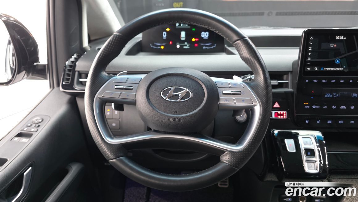 Hyundai Staria 2022