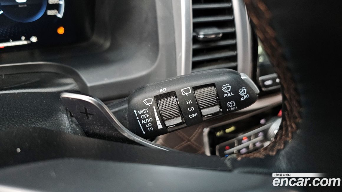 KG_Mobility_Ssangyong Rexton 2023