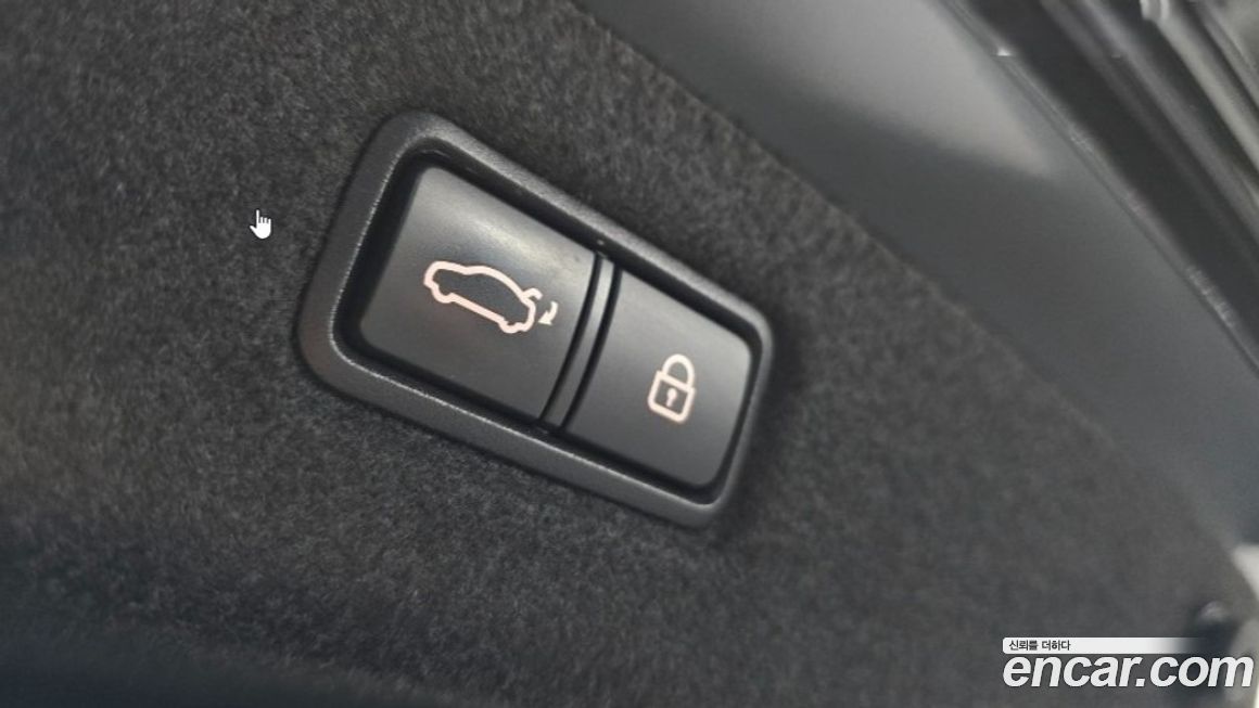 Hyundai Genesis 2016