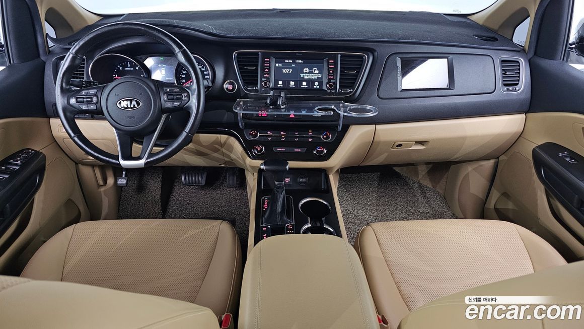 Kia Canival 2019