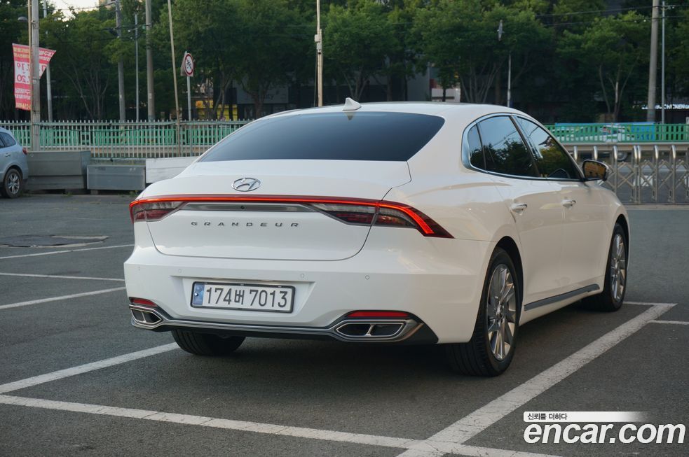 Hyundai Grandeur 2022