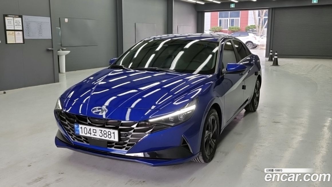 Hyundai AVANTE 2021