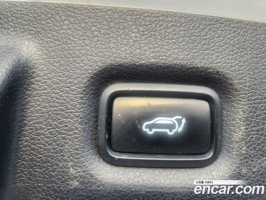 Hyundai Santafe 2023