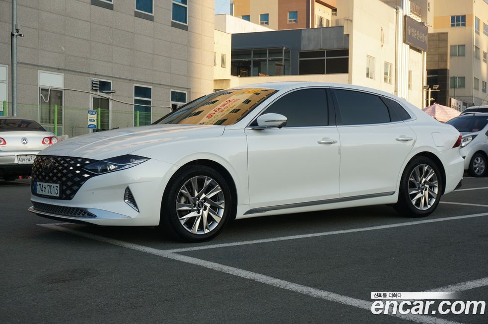 Hyundai Grandeur 2022