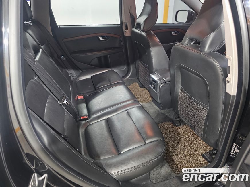 Volvo XC70 2016