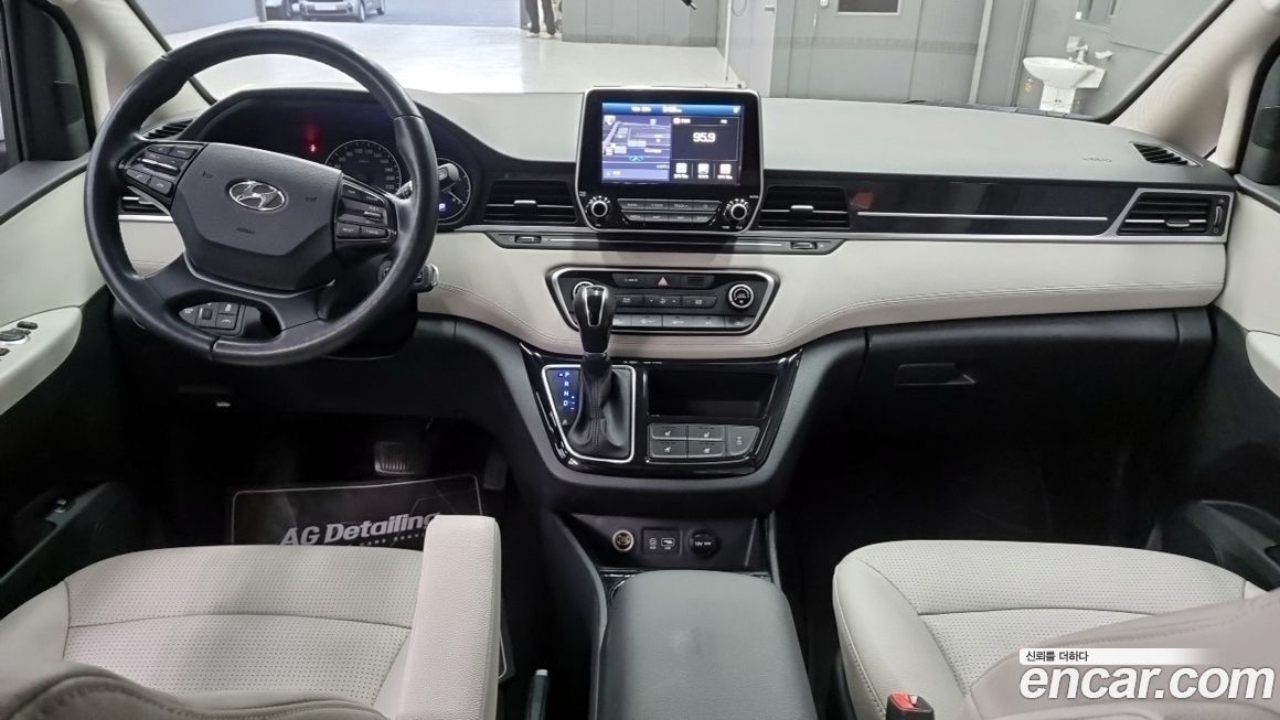 Hyundai Starex 2019
