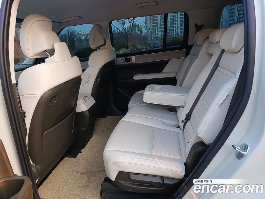 Hyundai Santafe 2024