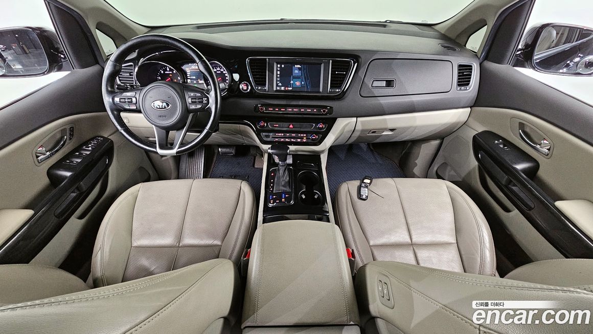 Kia Canival 2017