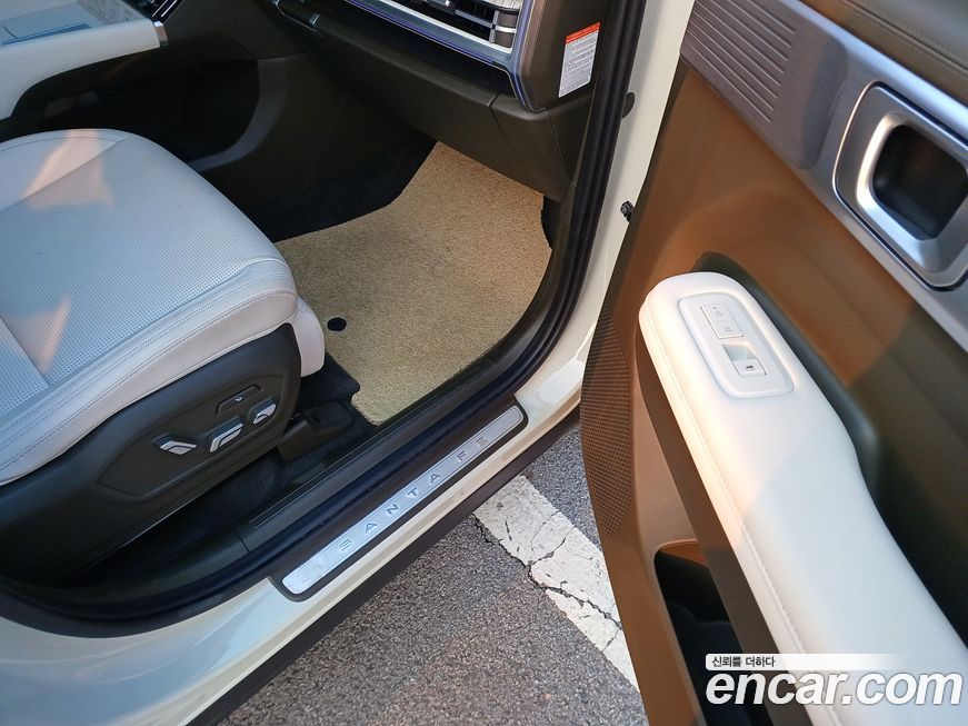 Hyundai Santafe 2024