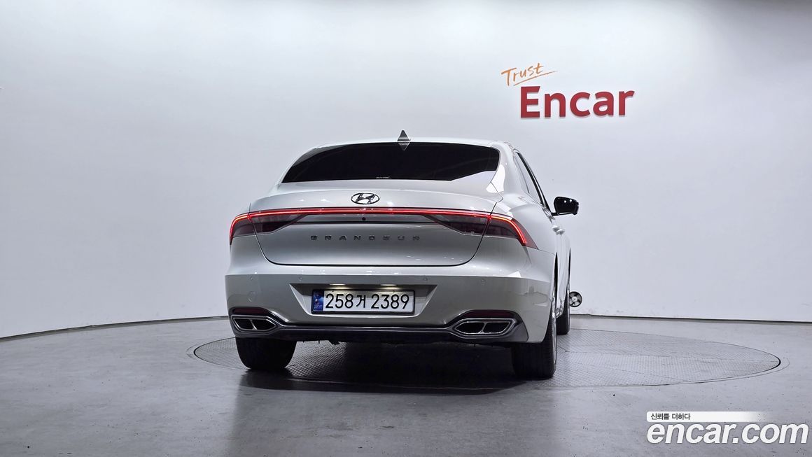 Hyundai Grandeur 2020