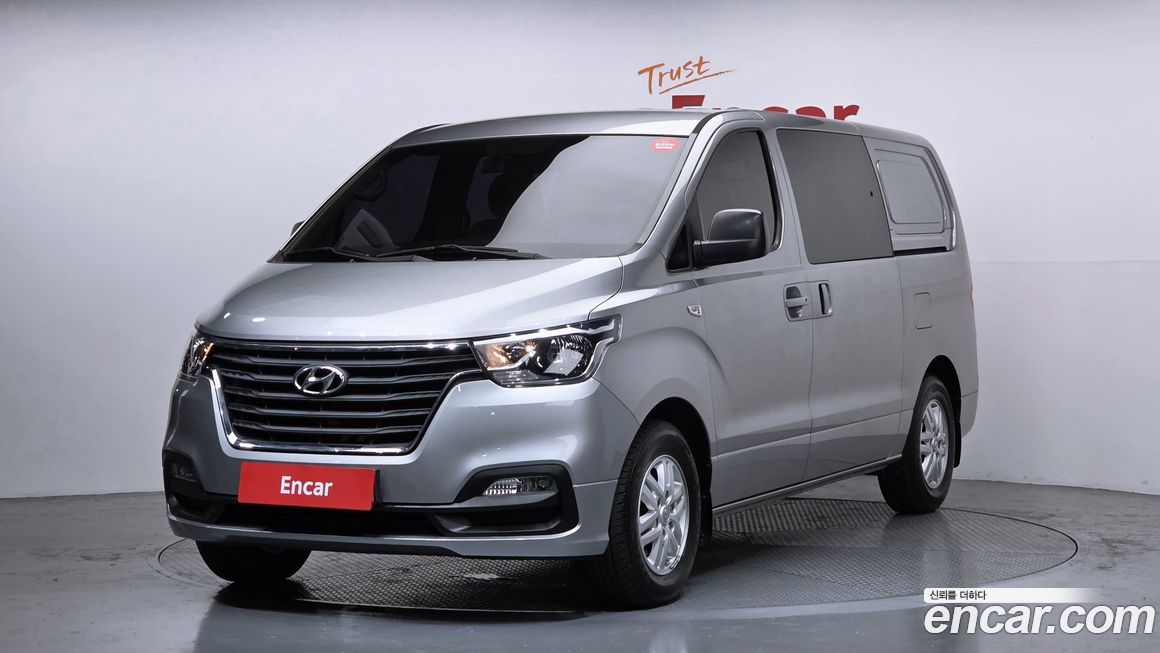 Hyundai Starex 2021