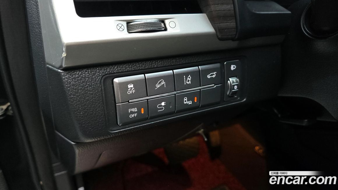 KG_Mobility_Ssangyong Rexton 2018