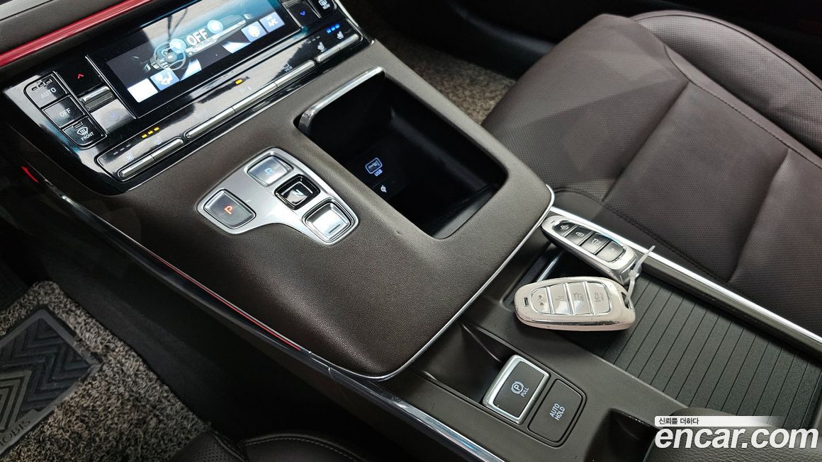 Hyundai Grandeur 2020