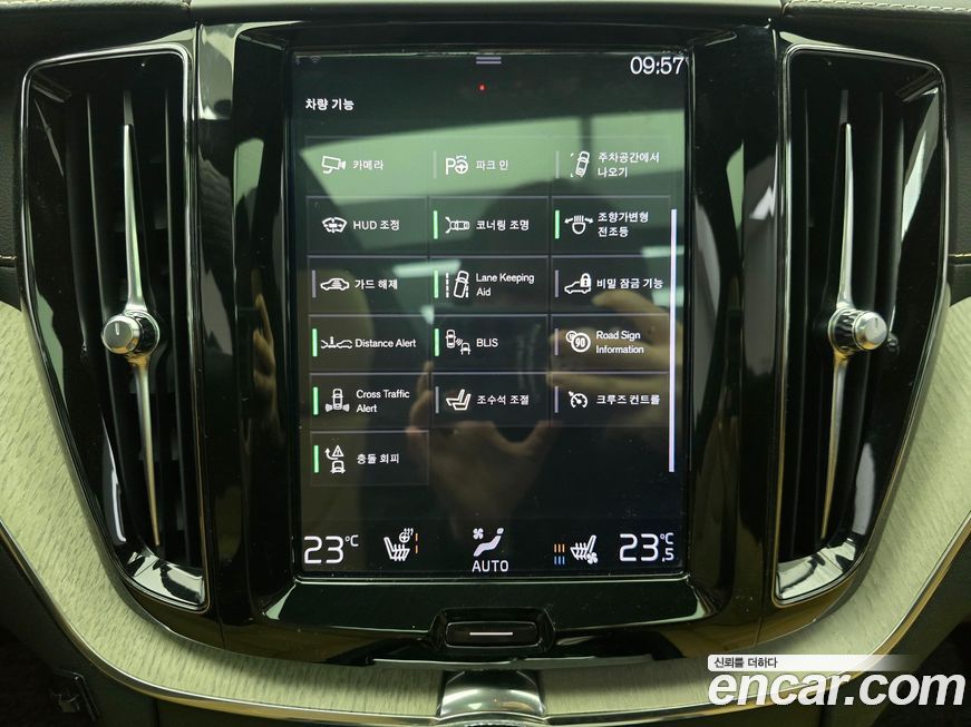 Volvo XC60 2019