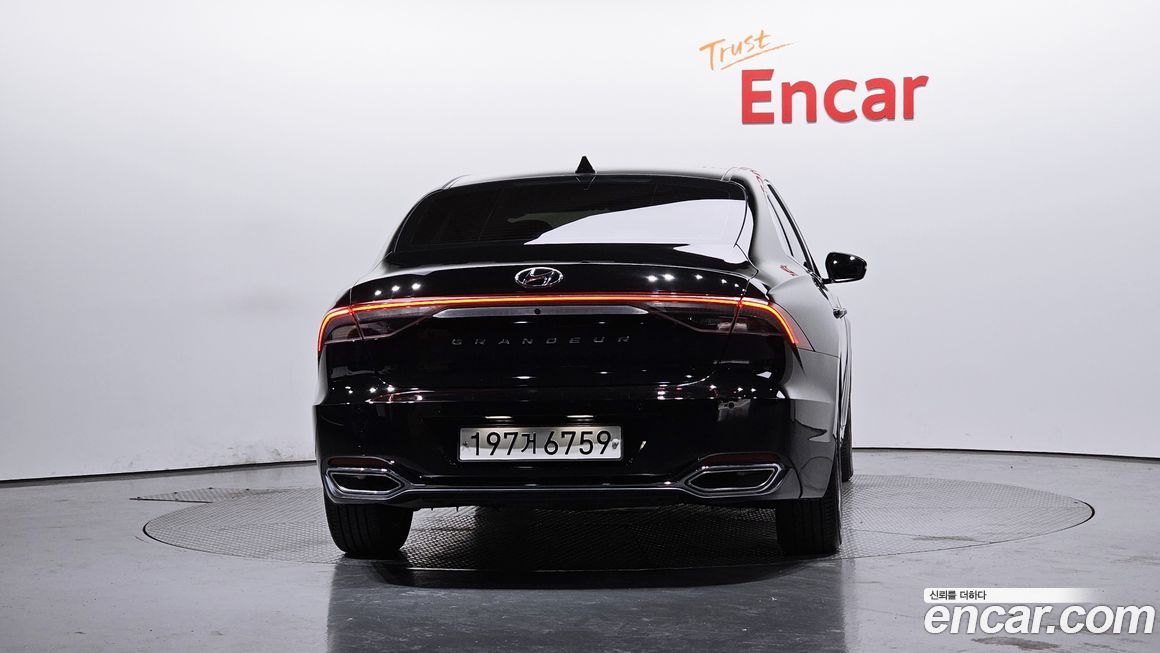 Hyundai Grandeur 2021