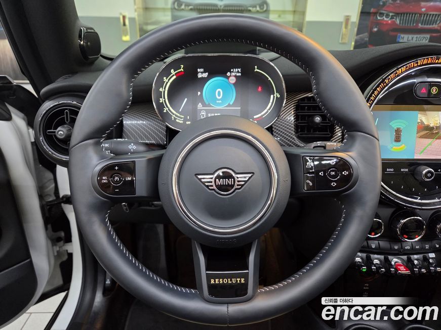 Mini Cooper Convertible 2024