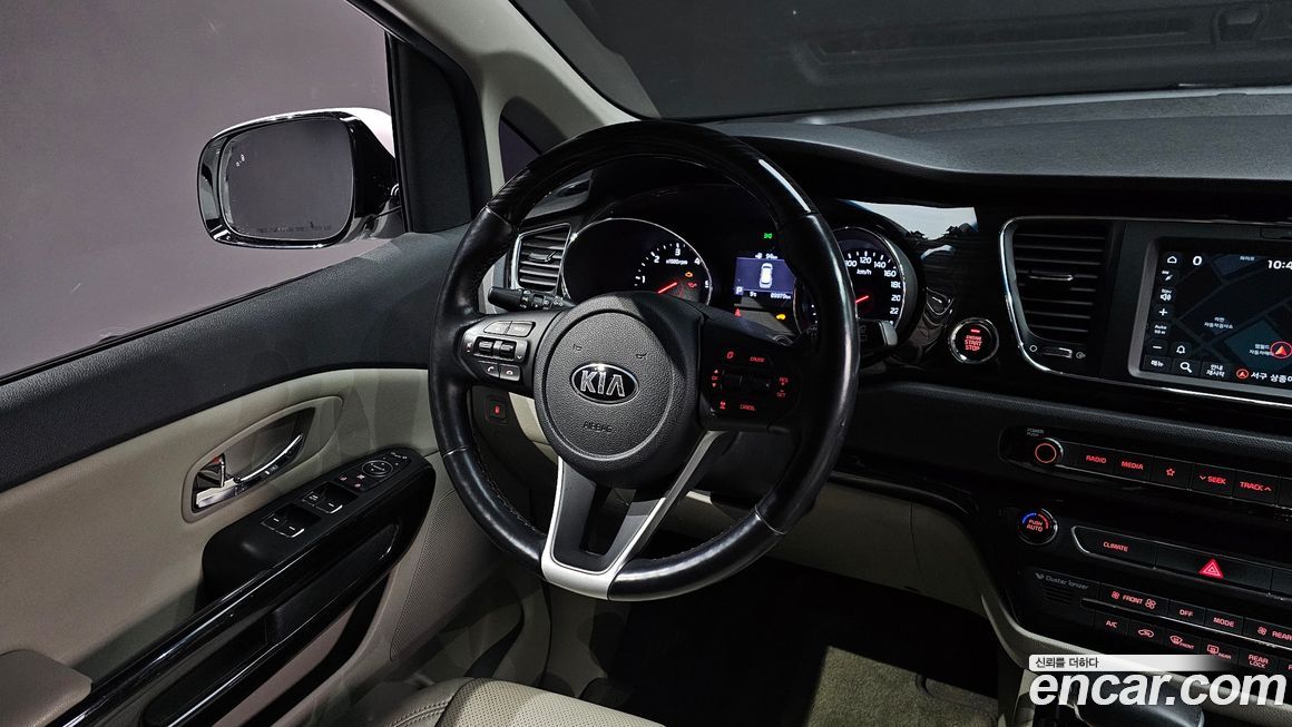 Kia Canival 2019