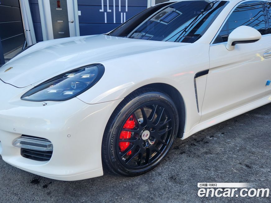 Porsche Panamera 2011
