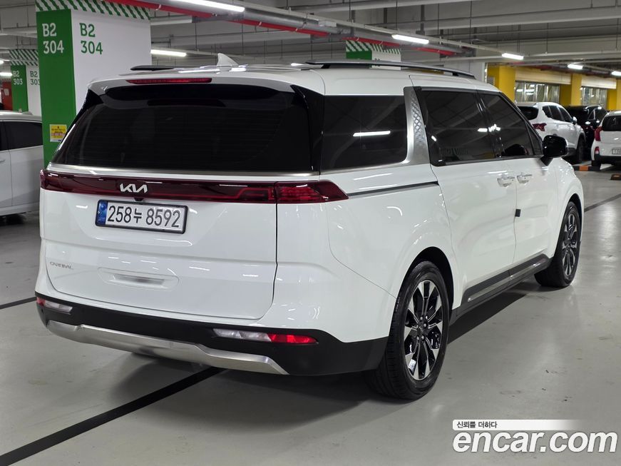 Kia Canival 2023