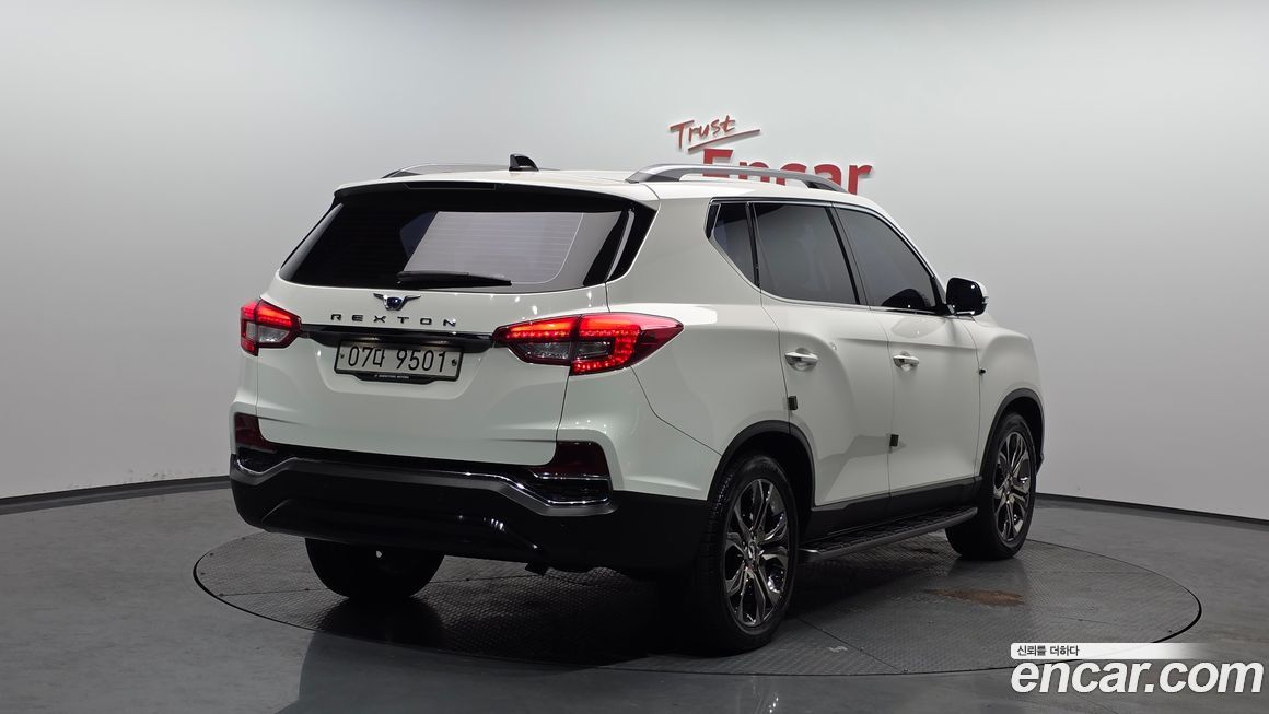 KG_Mobility_Ssangyong Rexton 2018