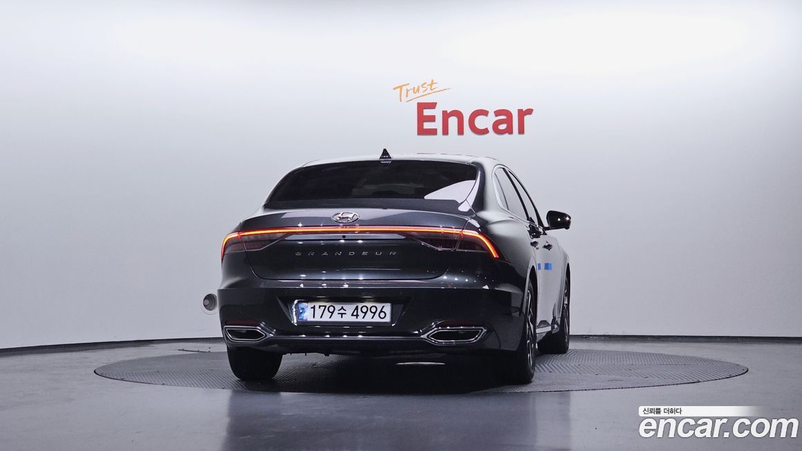 Hyundai Grandeur 2022