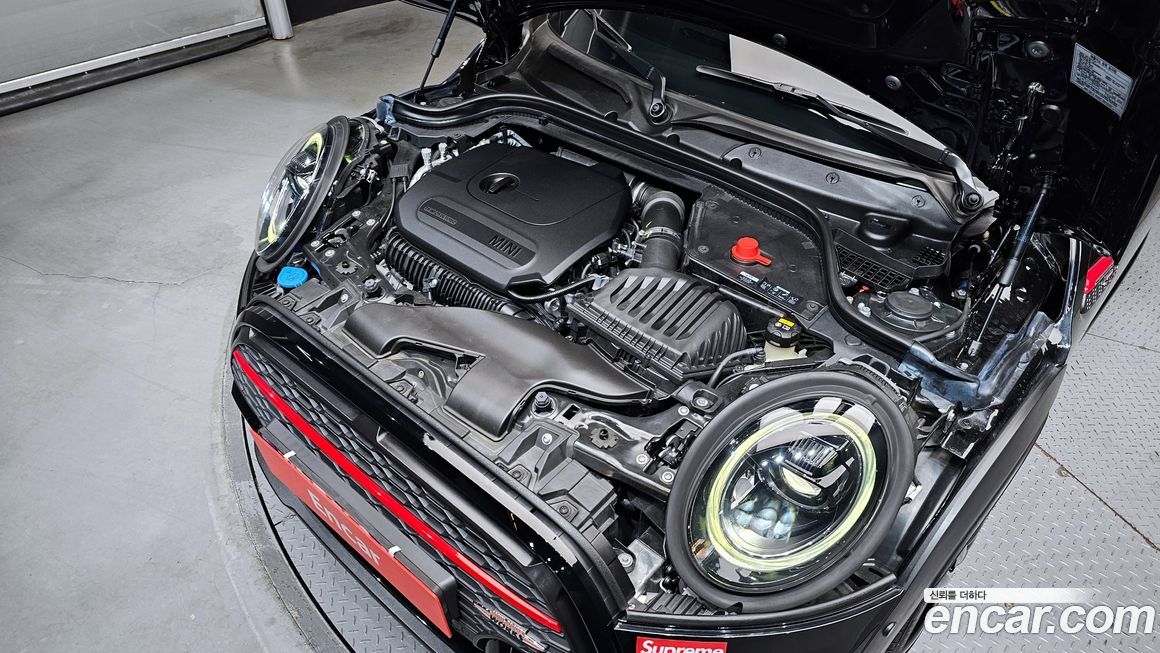 Mini Cooper Convertible 2023