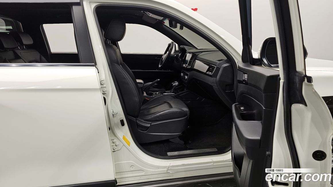 KG_Mobility_Ssangyong Rexton 2021