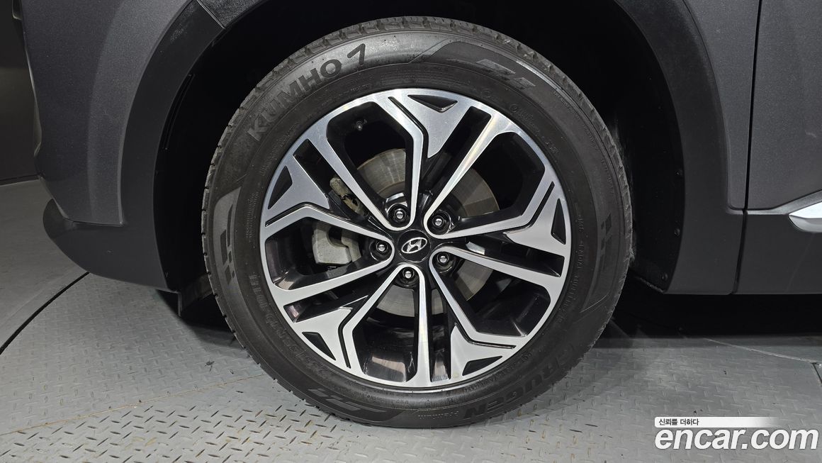 Hyundai Santafe 2020