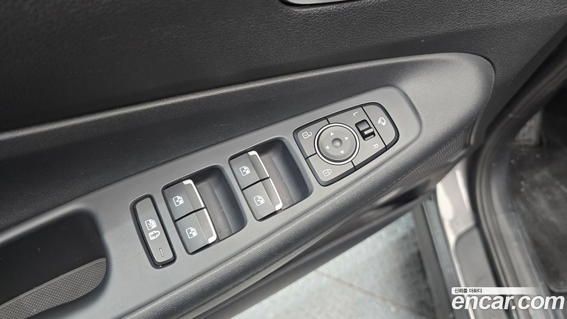 Hyundai Santafe 2023