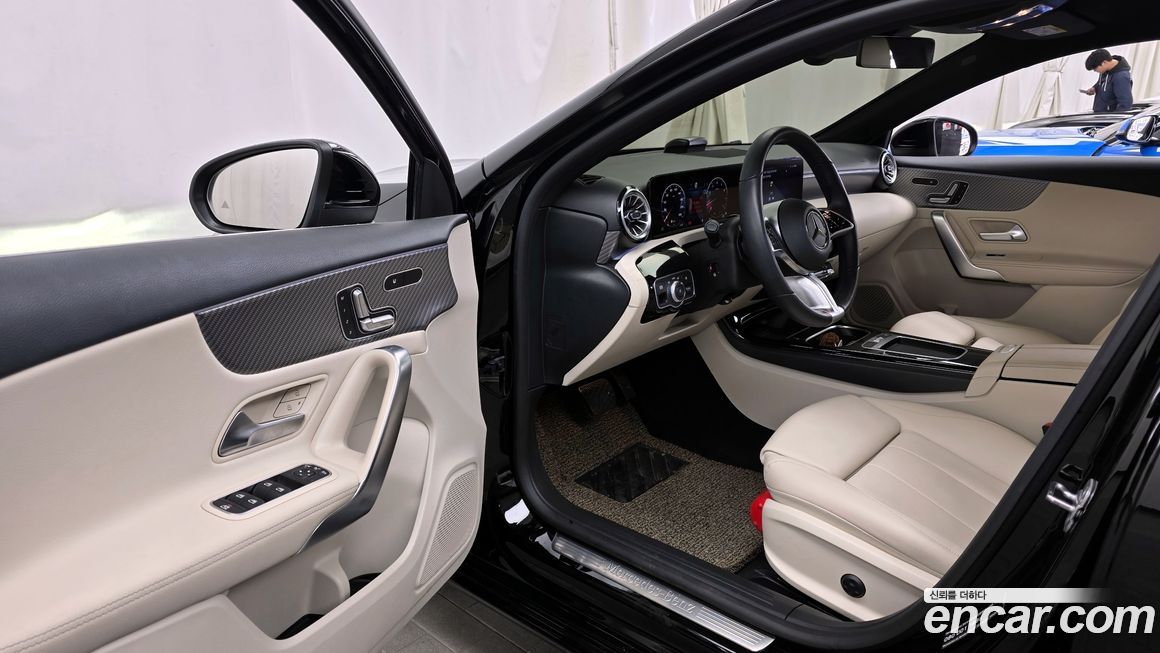 Mercedes-Benz A-Class 2025