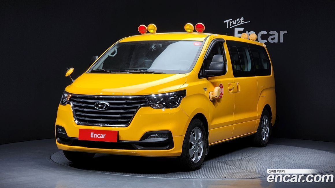 Hyundai Starex 2019