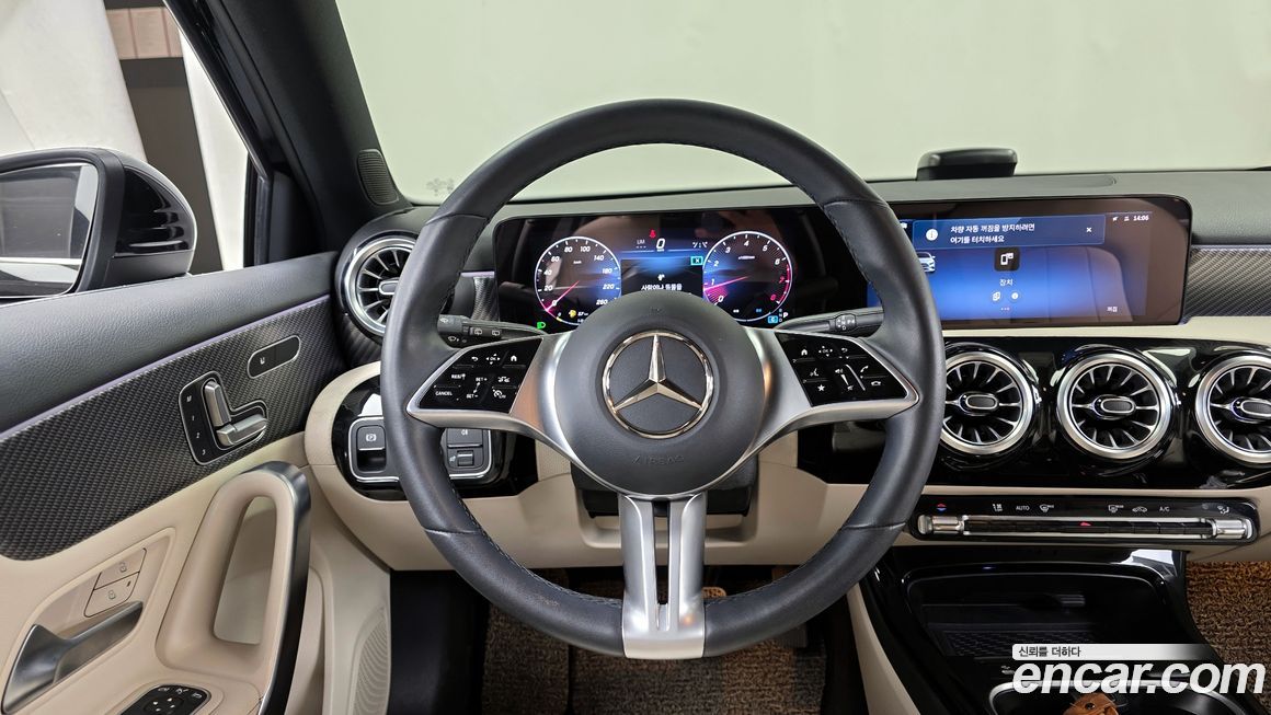 Mercedes-Benz A-Class 2025