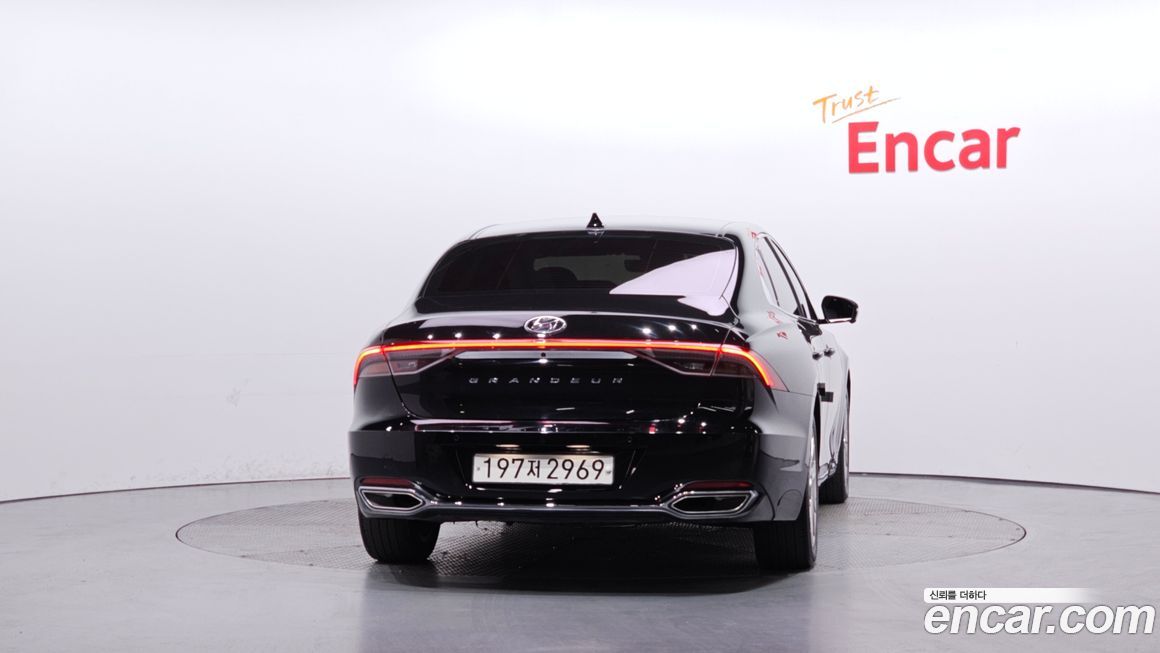 Hyundai Grandeur 2022