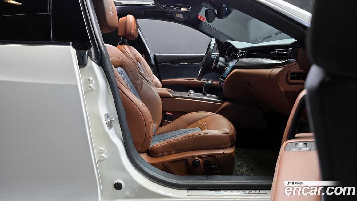 Maserati Quattroporte 2018