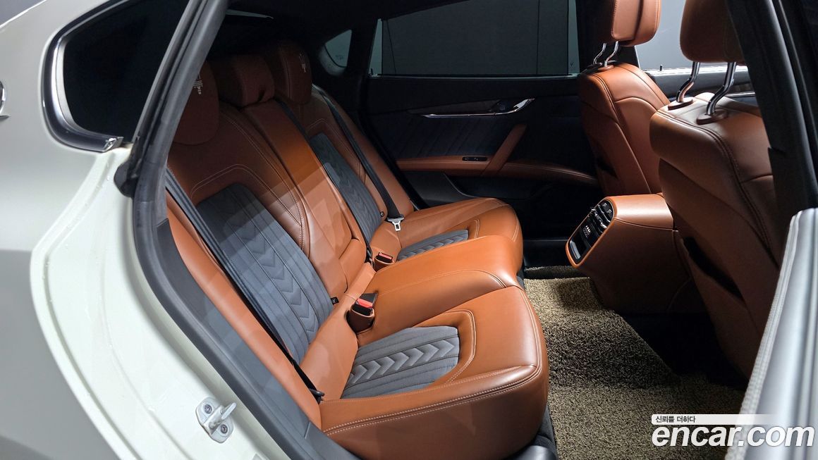 Maserati Quattroporte 2018