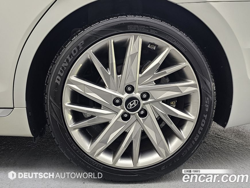 Hyundai Grandeur 2020