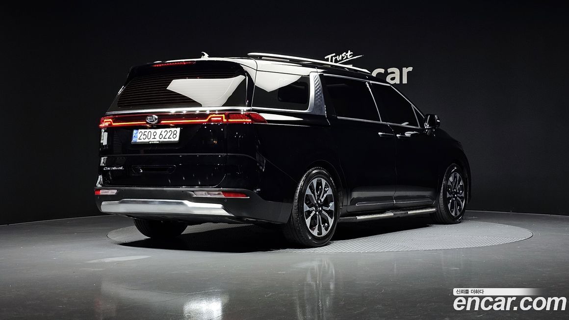Kia Canival 2021