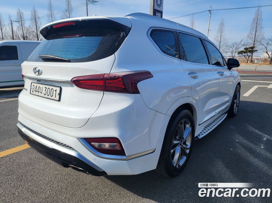 Hyundai Santafe 2020