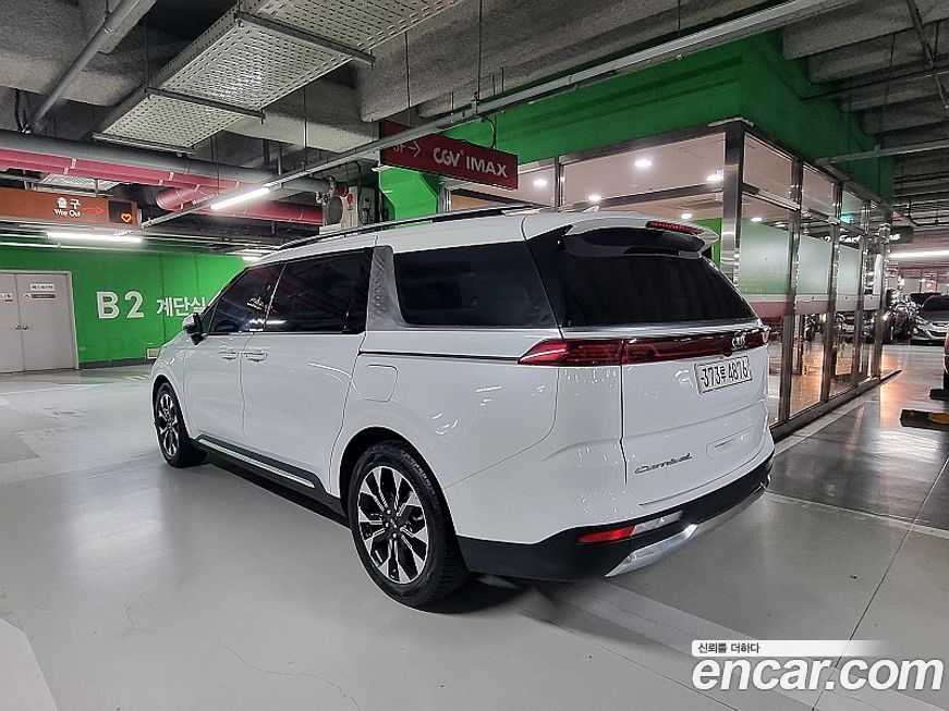 Kia Canival 2021