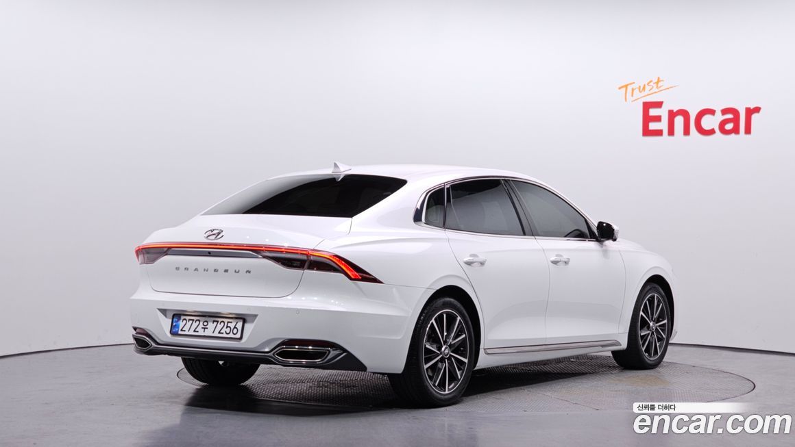 Hyundai Grandeur 2022