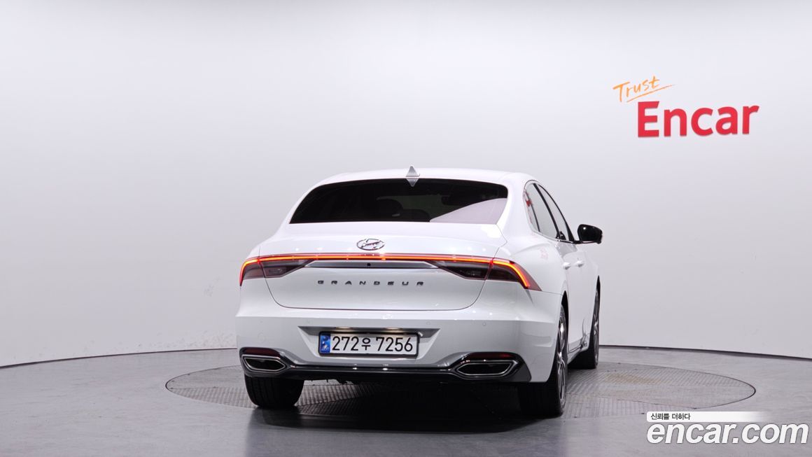 Hyundai Grandeur 2022