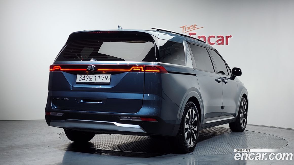 Kia Canival 2021